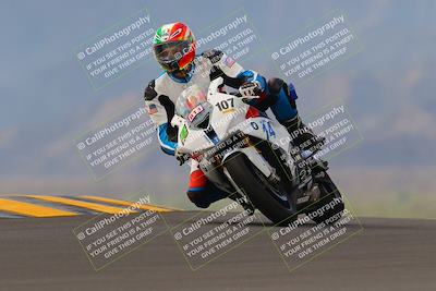 media/Sep-11-2022-SoCal Trackdays (Sun) [[81b7e951af]]/Turn 9 (930am)/